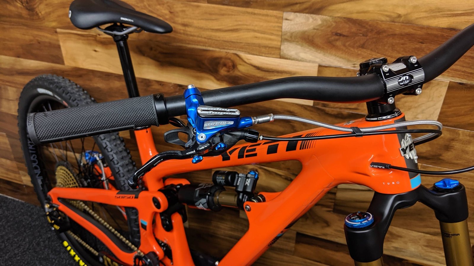 2019 YETI CYCLES SB150 CARBON 29"