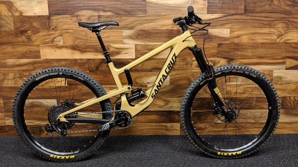 2018 SANTA CRUZ NOMAD CARBON C XE KIT 27.5"