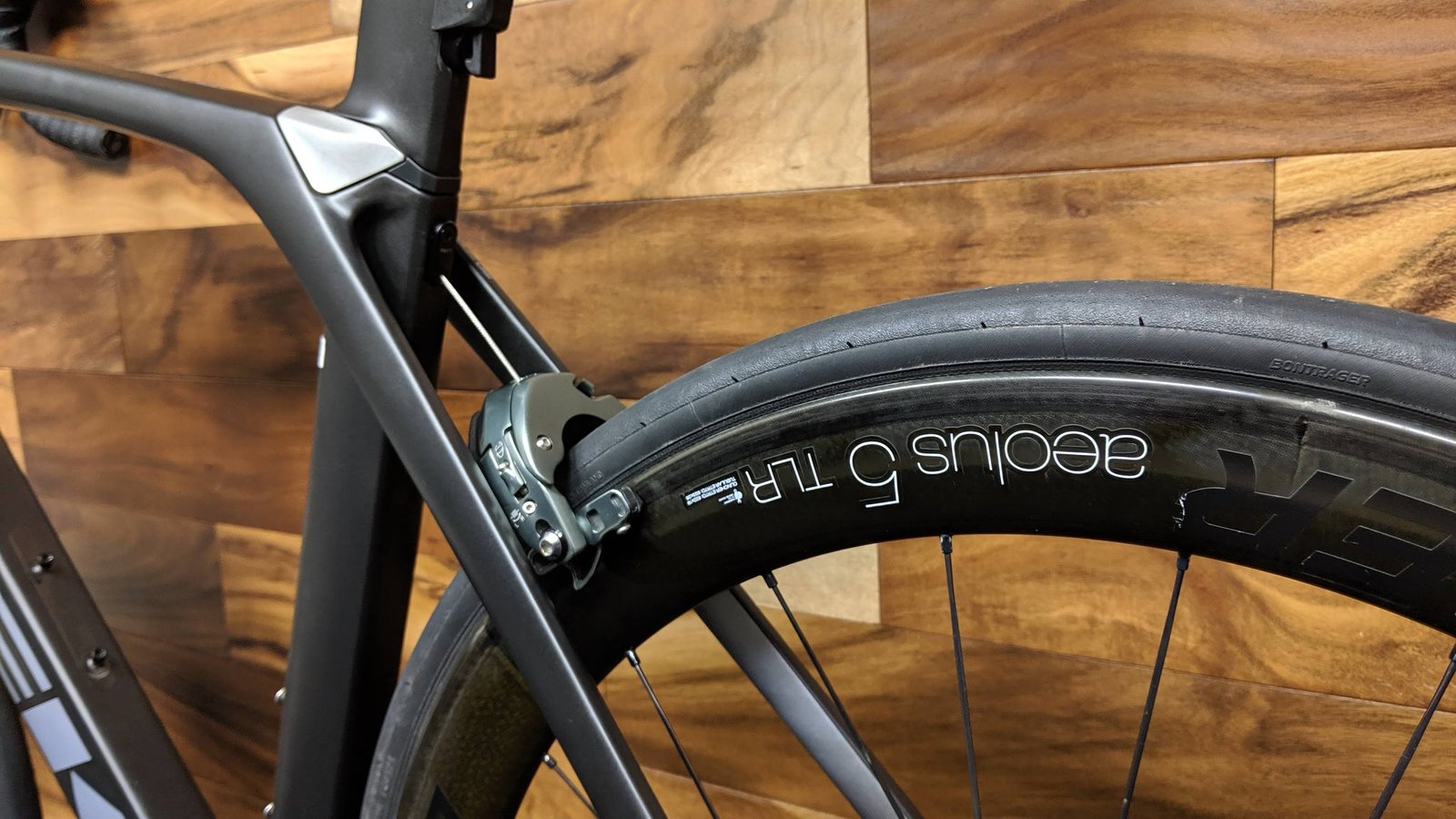 2018 TREK MADONE 9.0 CARBON WHEELS